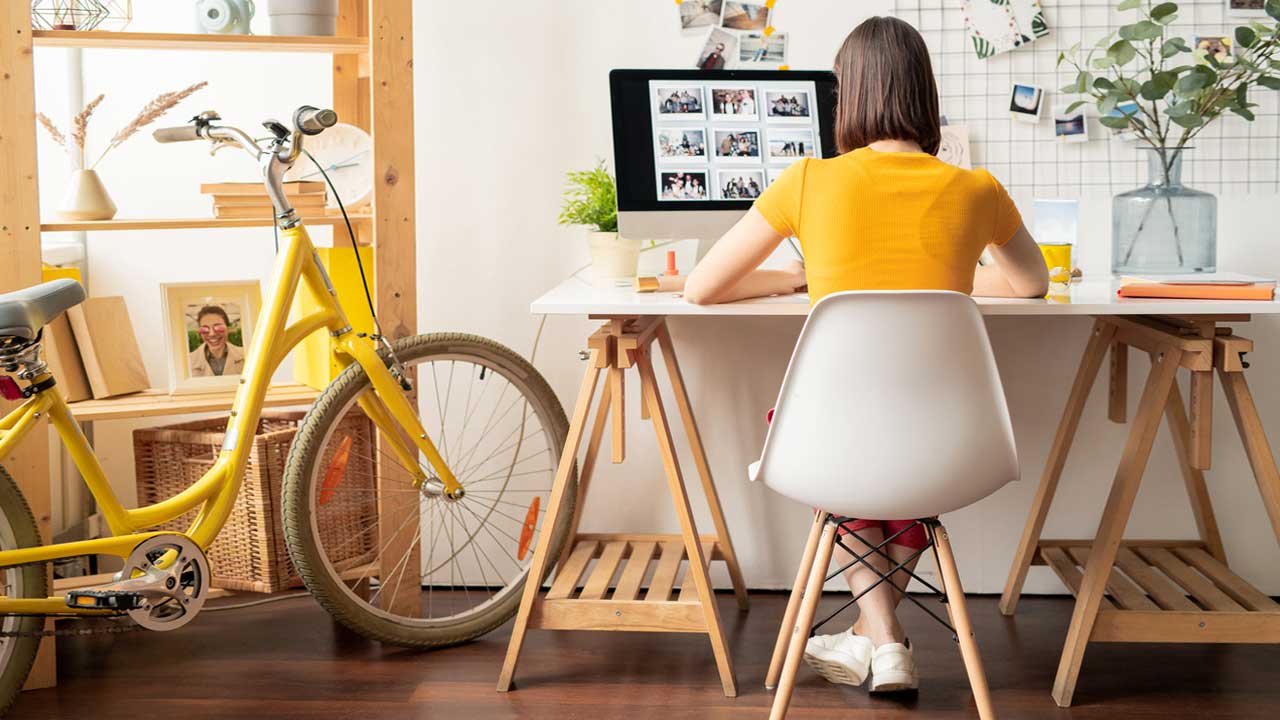 Working From Home? Spruce up Your Set up With These Fun Ideas