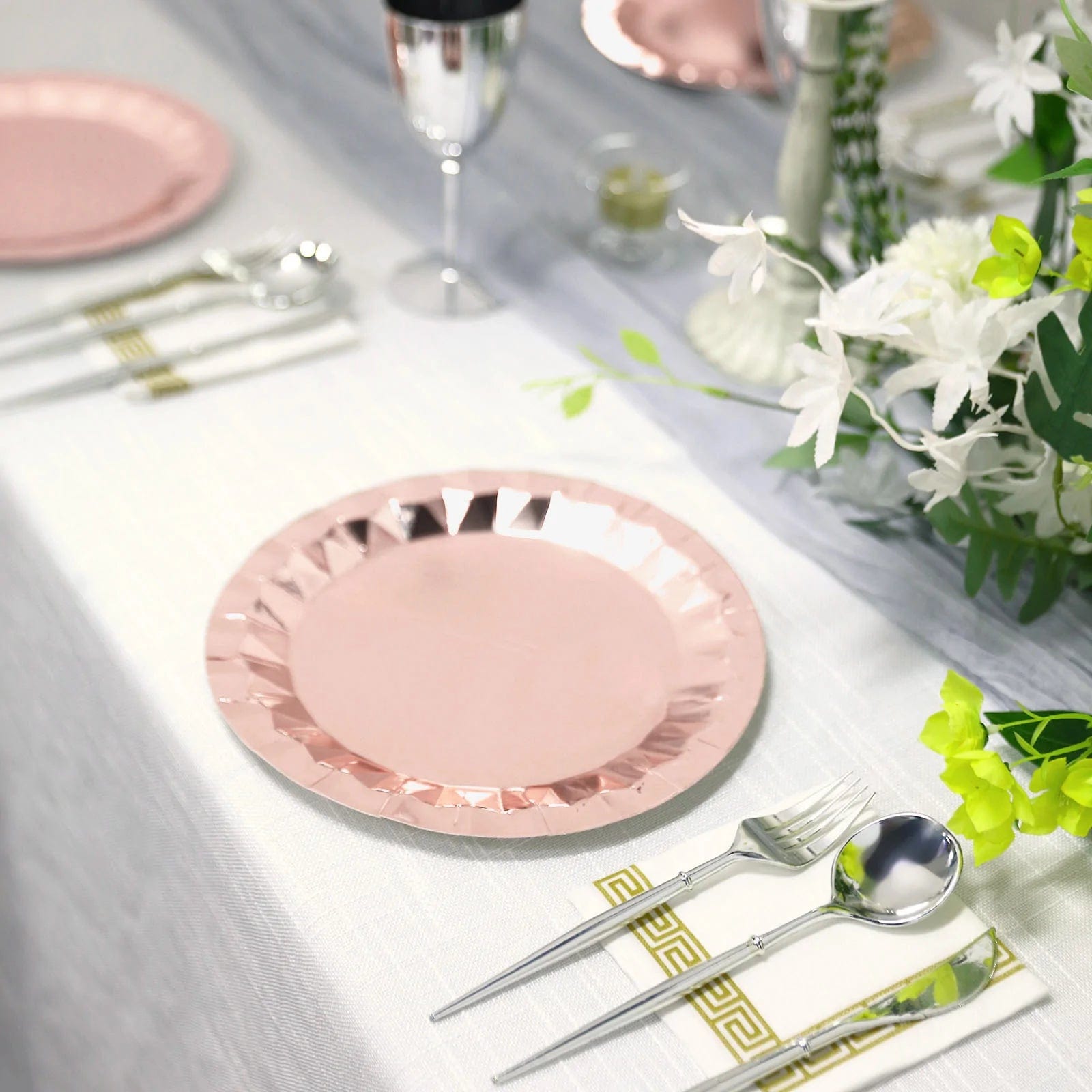 25 Geometric Round Metallic Disposable Dinner Salad Paper Plates