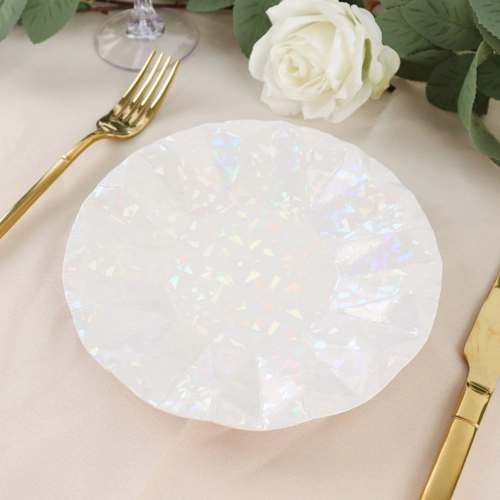 25 Geometric Round Metallic Disposable Dinner Salad Paper Plates