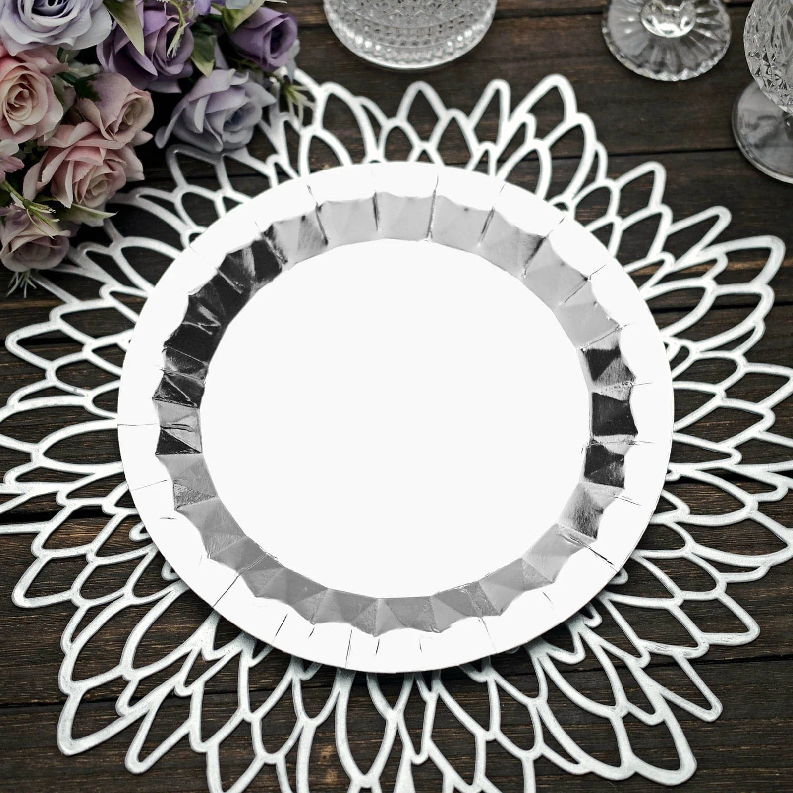 25 Geometric Round Metallic Disposable Dinner Salad Paper Plates