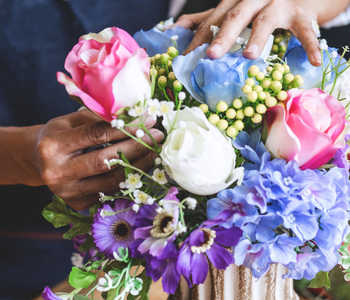 How to Steam Silk Flowers