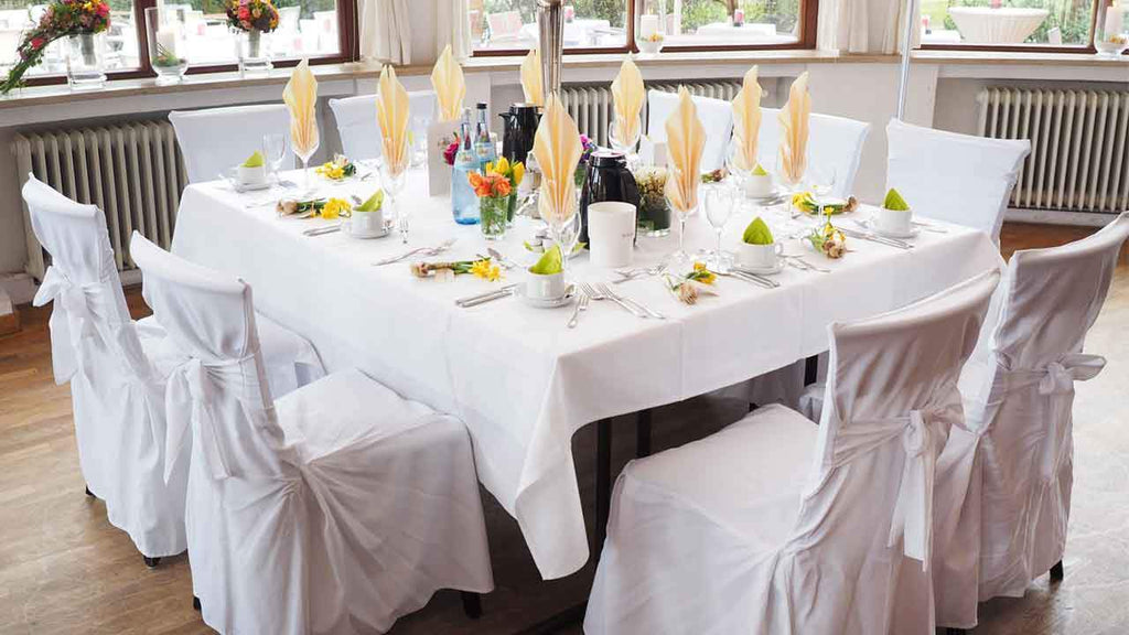 Banquet vs Folding Chairs - How to Choose the Right Chair Cover