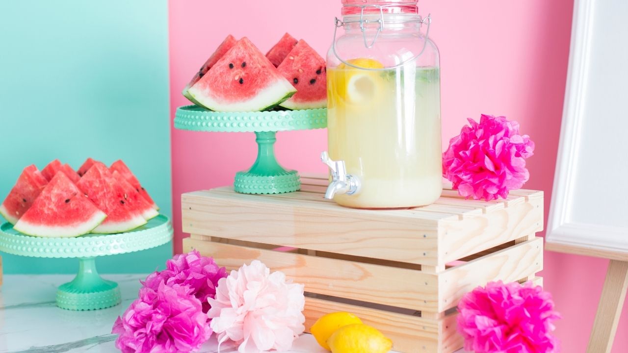 Try These DIY Decorations for Spring and Summer