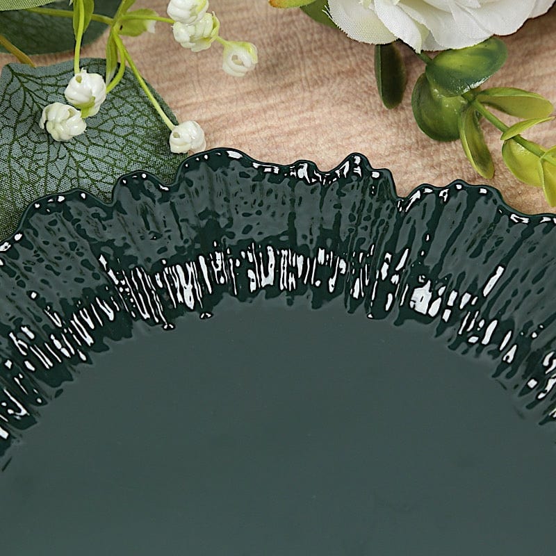 20 pcs 7 in wide Disposable Plastic Plates with Reef Design