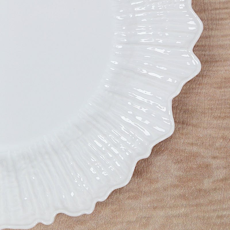 20 pcs 7 in wide Disposable Plastic Plates with Reef Design