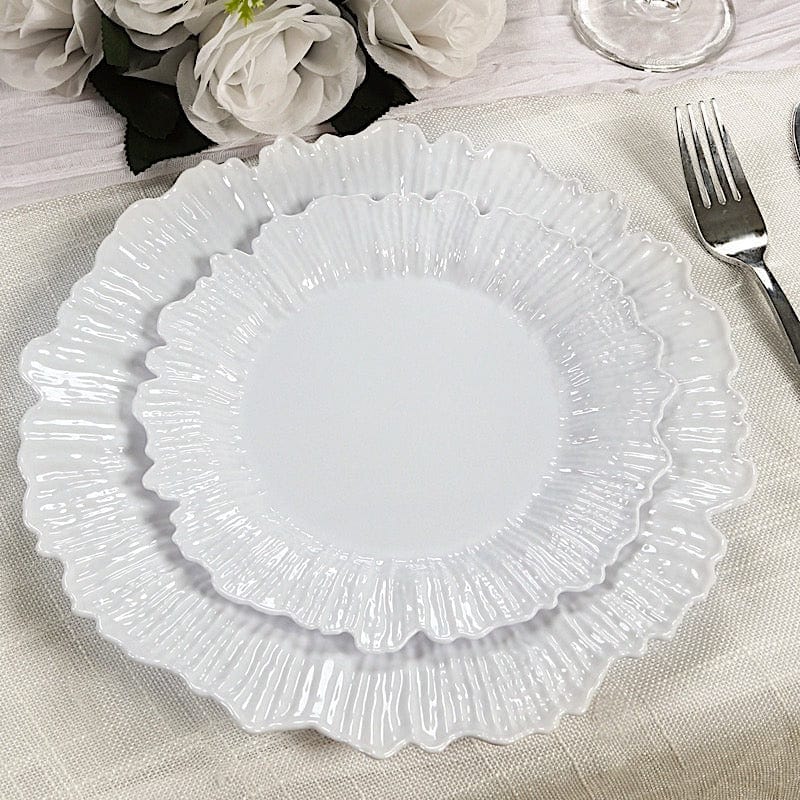 20 pcs 7 in wide Disposable Plastic Plates with Reef Design