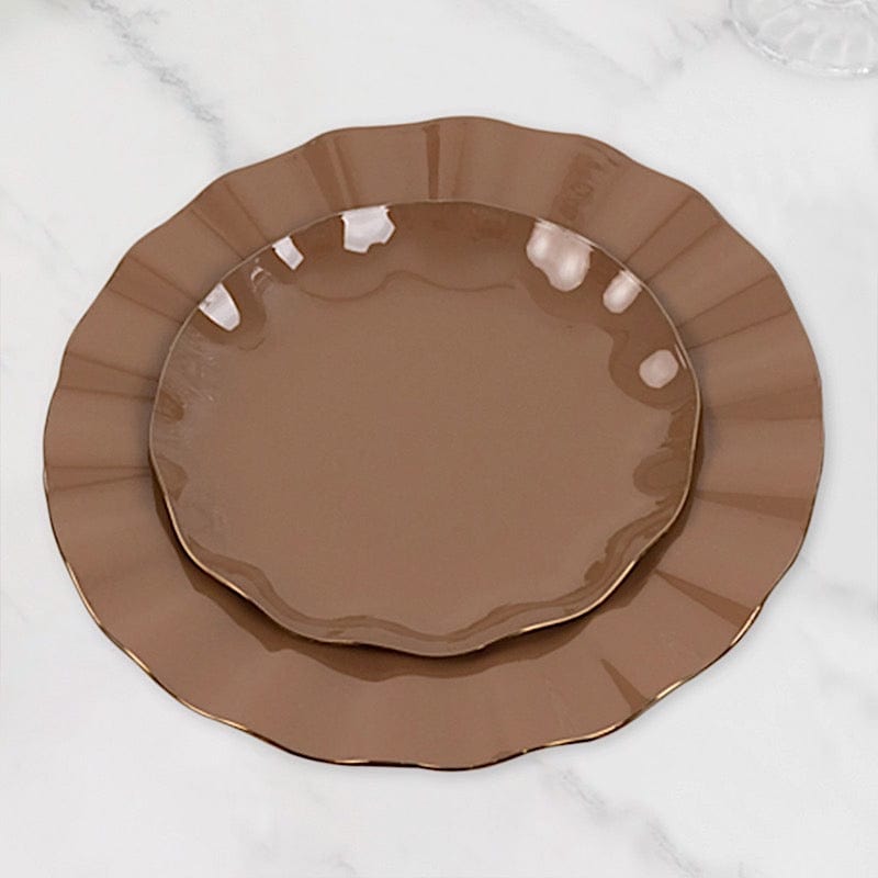 10 Round Disposable Salad Dinner Plastic Plates with Gold Wavy Trim