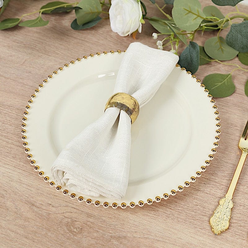 10 Round Disposable Plastic Salad and Dinner Plates with Beaded Trim