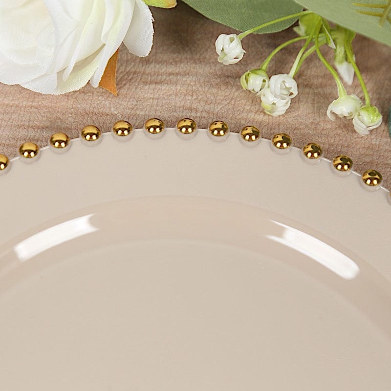10 Round Disposable Plastic Salad and Dinner Plates with Beaded Trim