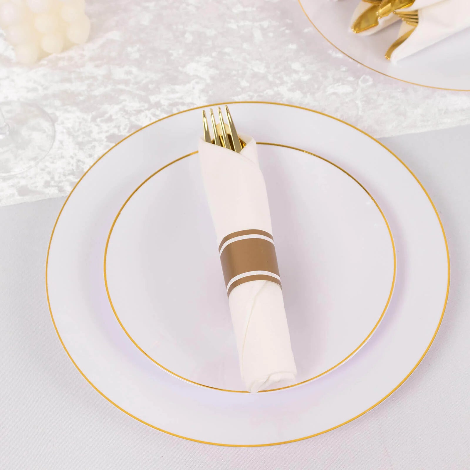 24 Rose Gold Plastic Silverware with Pre Rolled White Paper Napkins