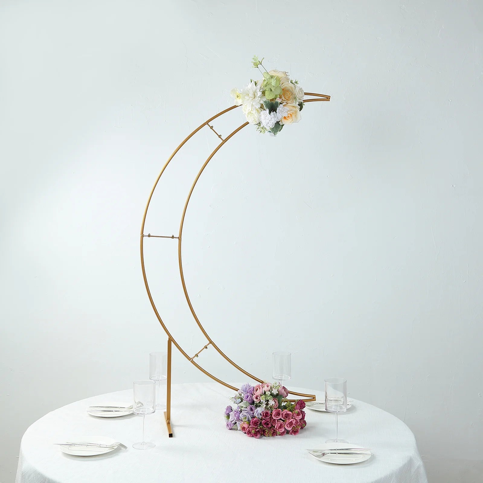 4 feet Gold Metal Half Crescent Moon Wedding Arch Flower Stand