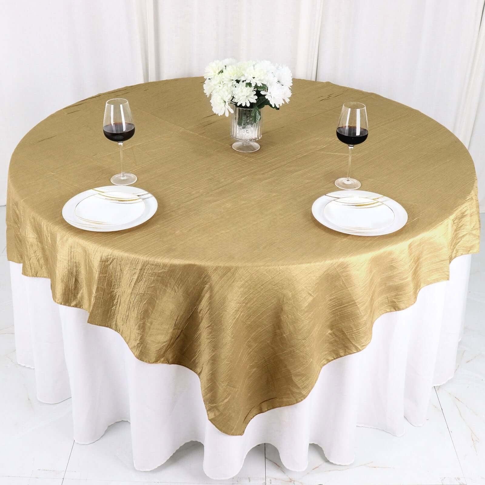 72x72 in Square Accordion Crinkled Taffeta Table Overlay