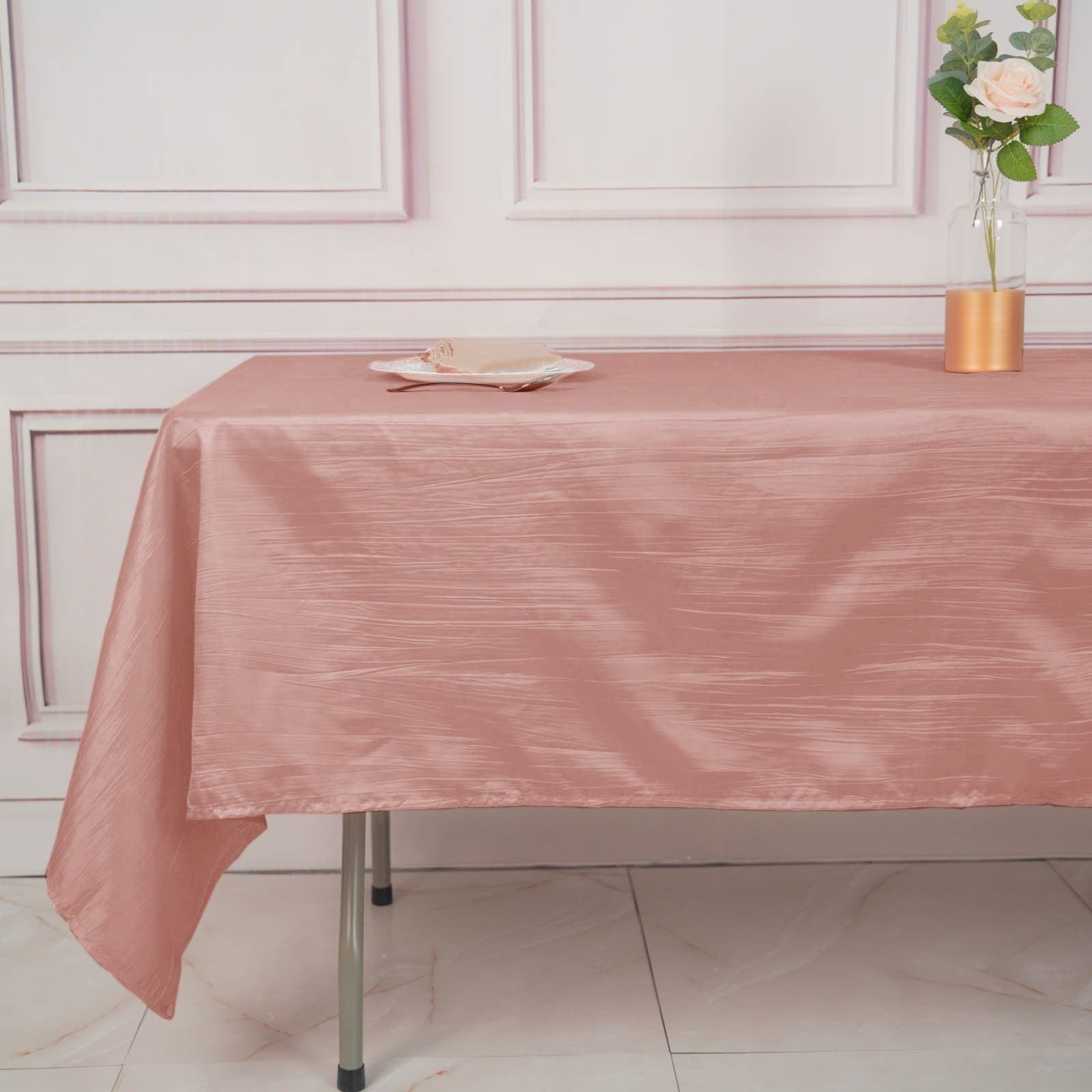 60x102 in Metallic Crinkled Taffeta Rectangular Tablecloth