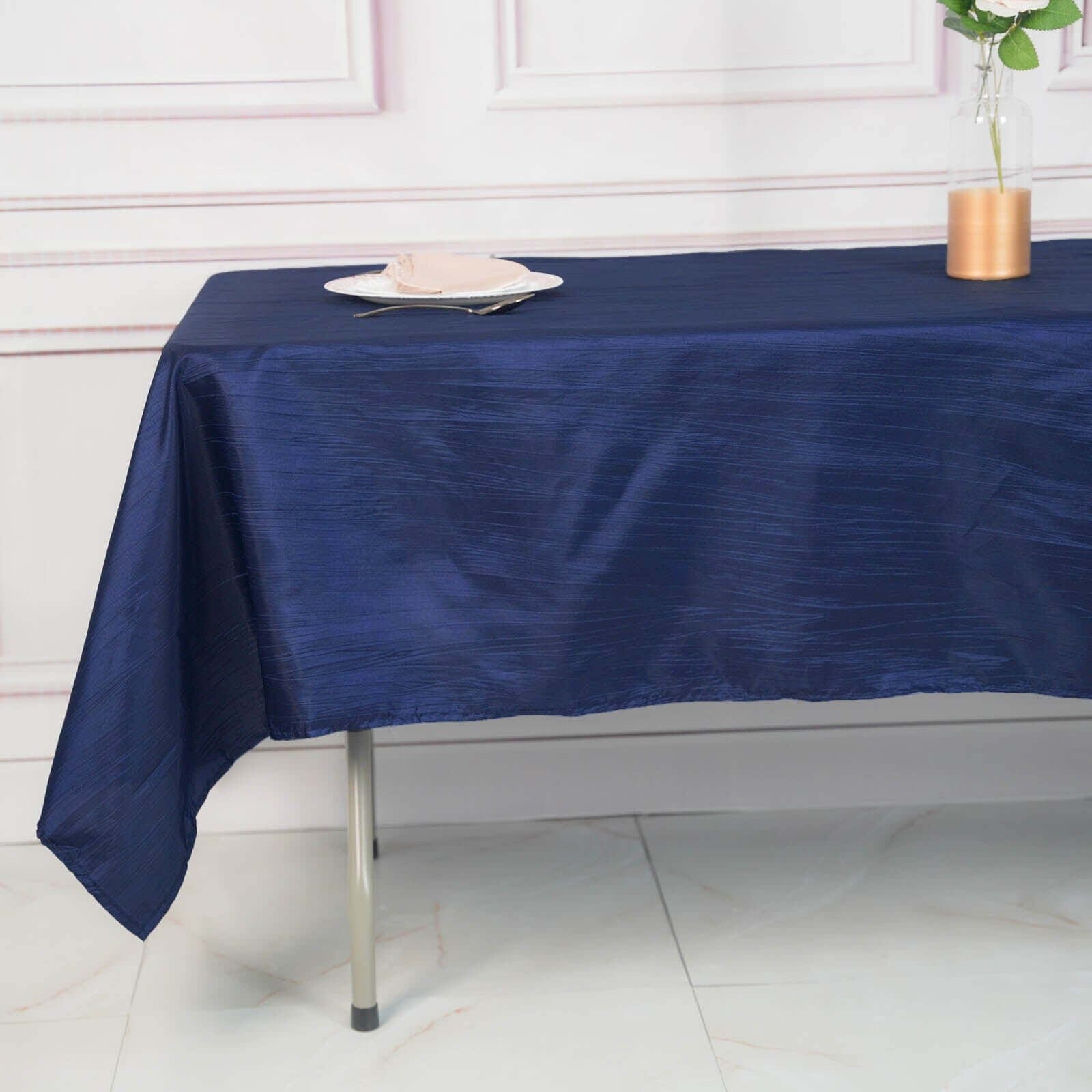60x102 in Metallic Crinkled Taffeta Rectangular Tablecloth