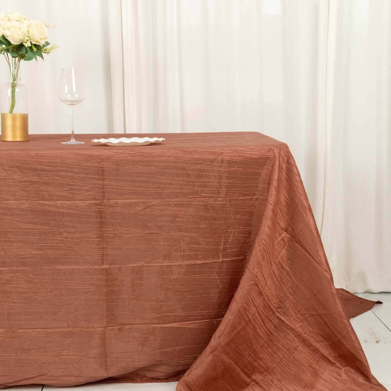 90x132 in Metallic Crinkled Taffeta Rectangular Tablecloth
