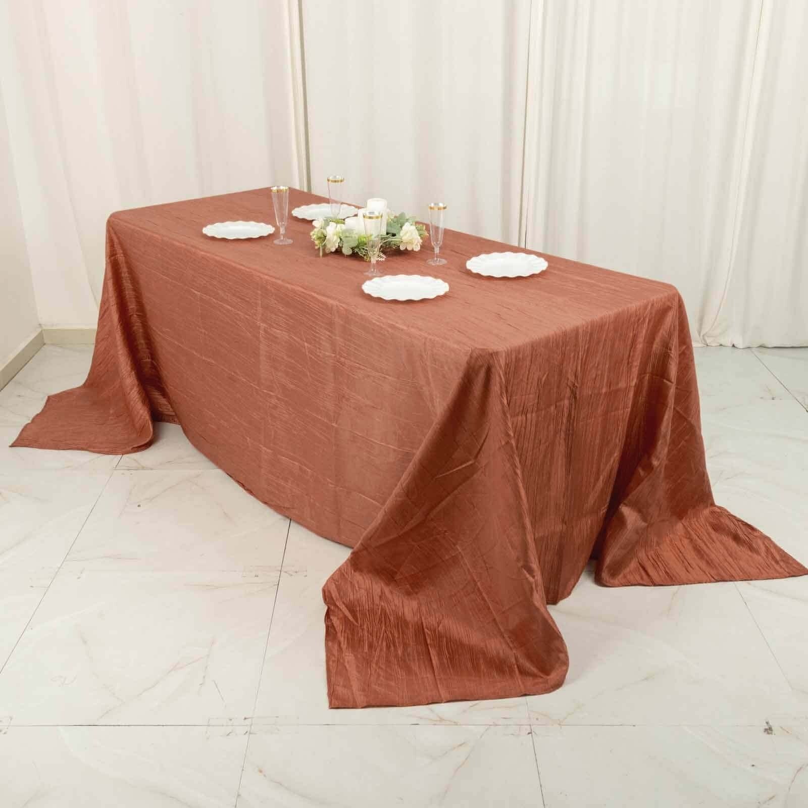 90x132 in Metallic Crinkled Taffeta Rectangular Tablecloth