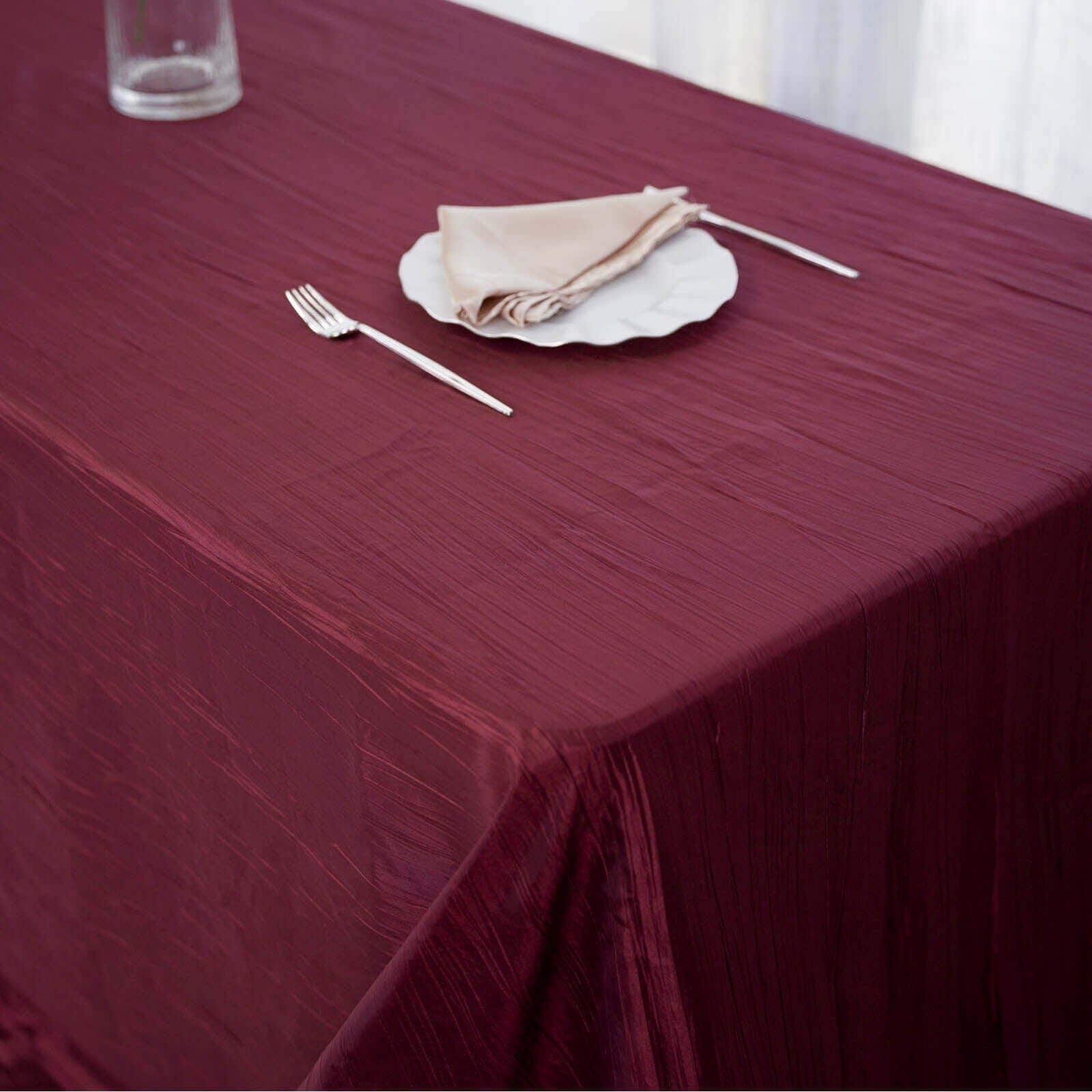 90x156 in Metallic Crinkled Taffeta Rectangular Tablecloth