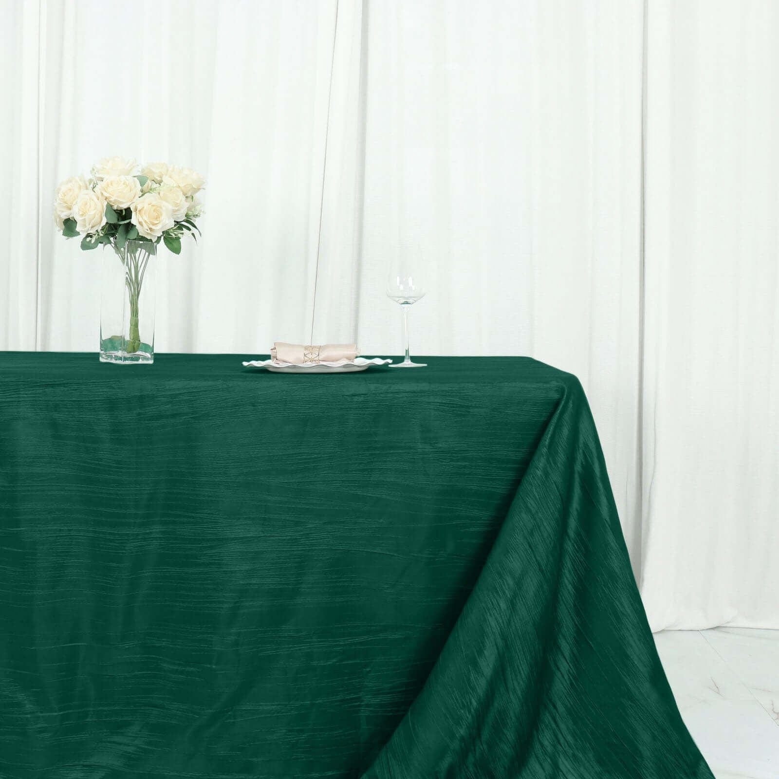 90x156 in Metallic Crinkled Taffeta Rectangular Tablecloth