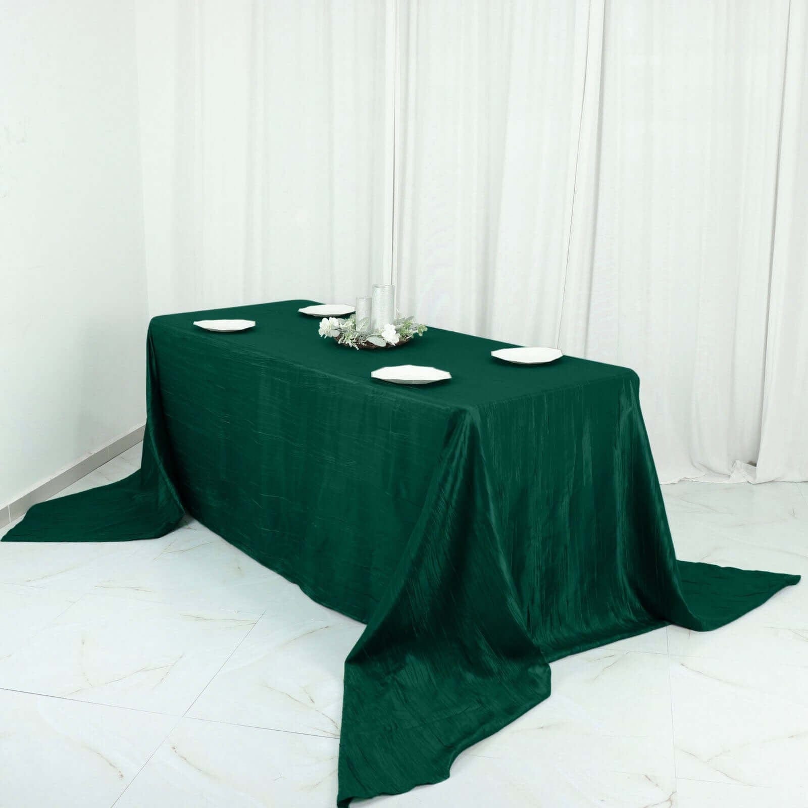 90x156 in Metallic Crinkled Taffeta Rectangular Tablecloth