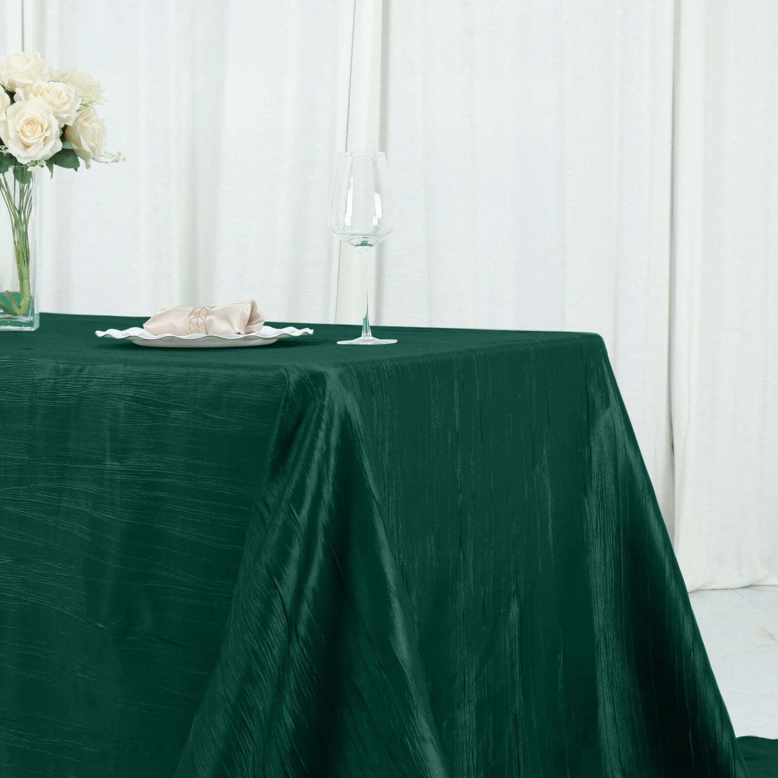 90x156 in Metallic Crinkled Taffeta Rectangular Tablecloth