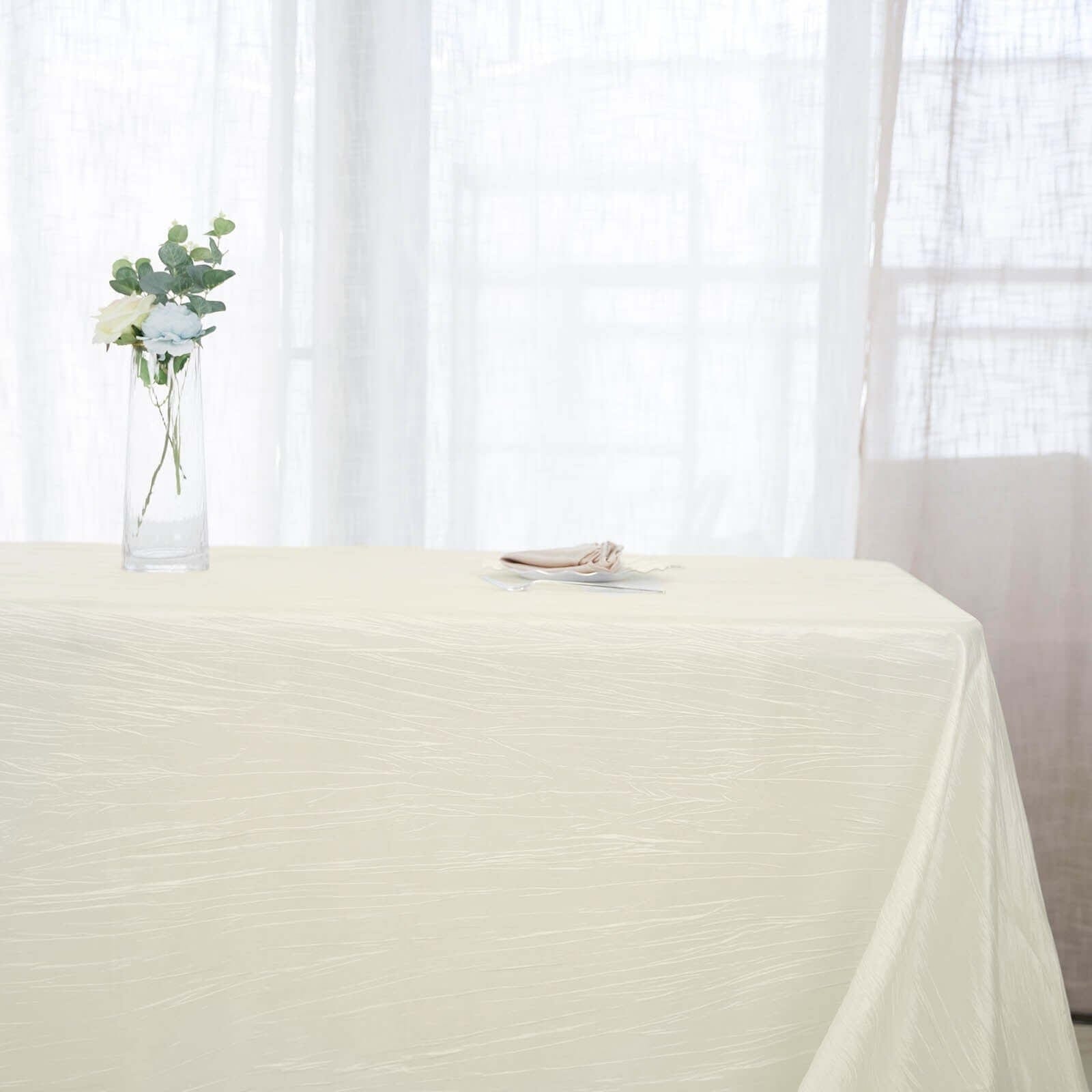 90x156 in Metallic Crinkled Taffeta Rectangular Tablecloth