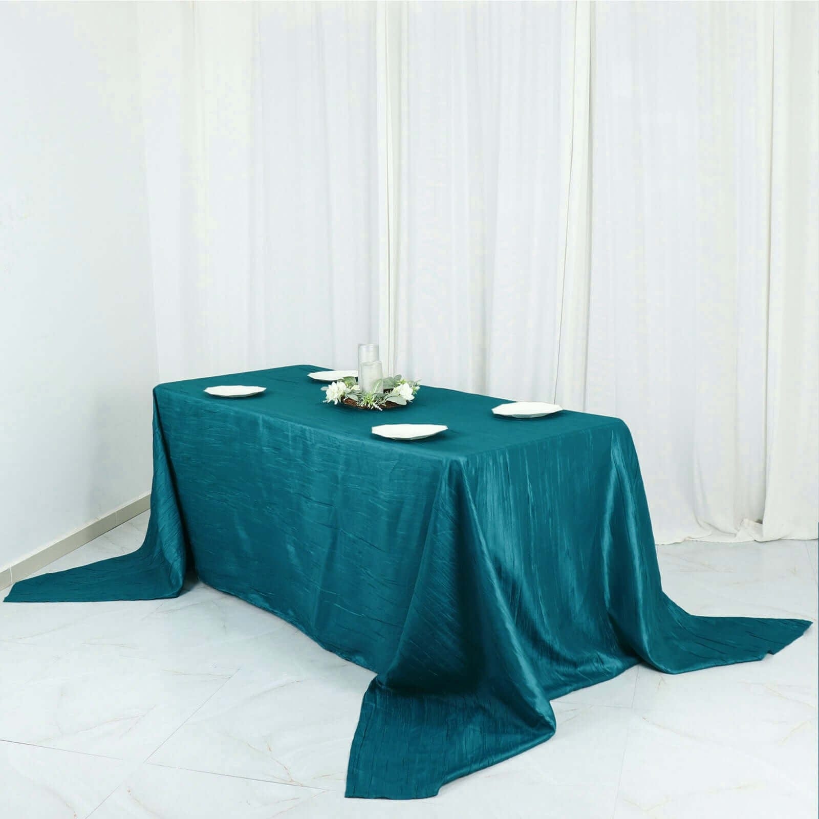 90x156 in Metallic Crinkled Taffeta Rectangular Tablecloth