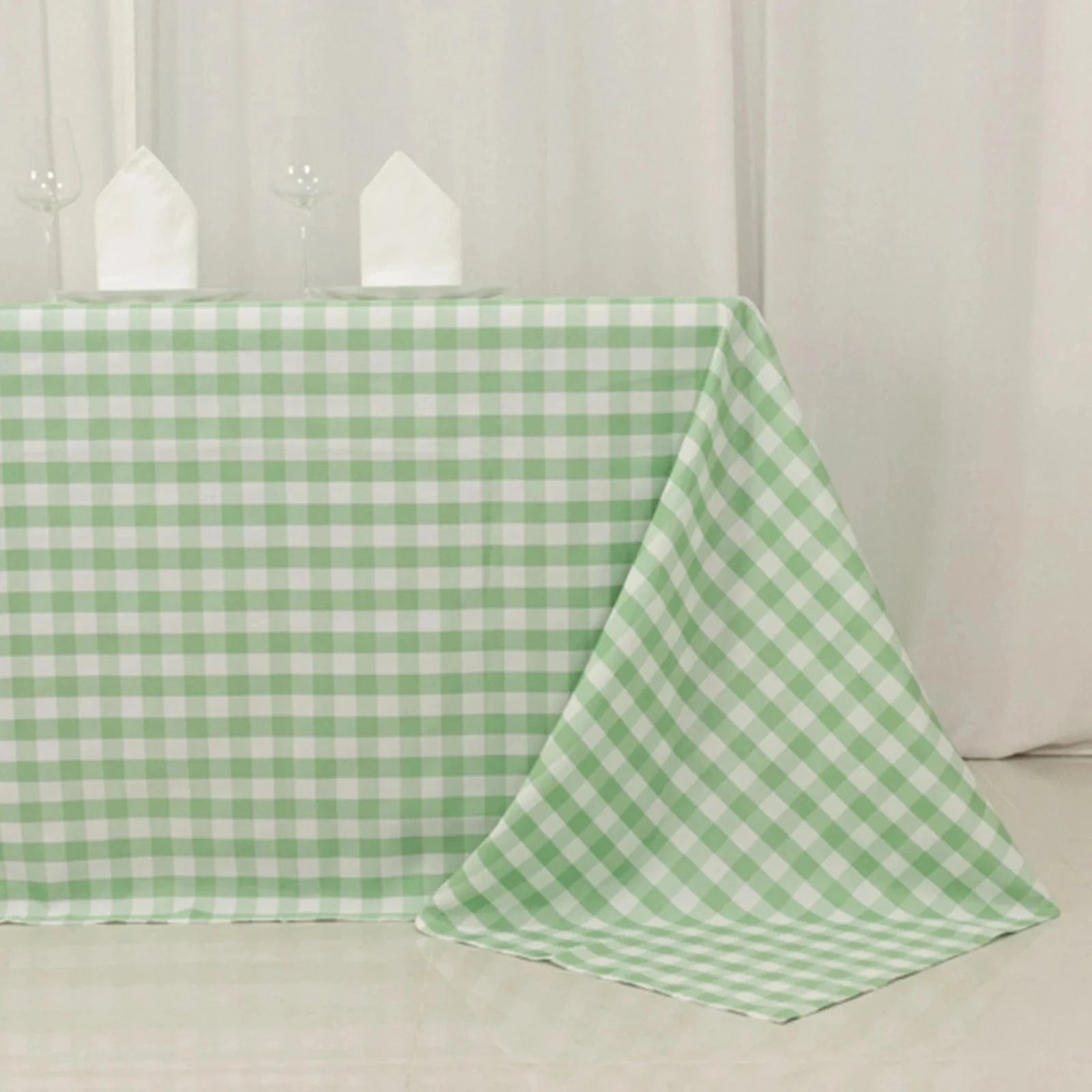 90x132 inch Gingham Checkered Polyester Rectangular Tablecloth
