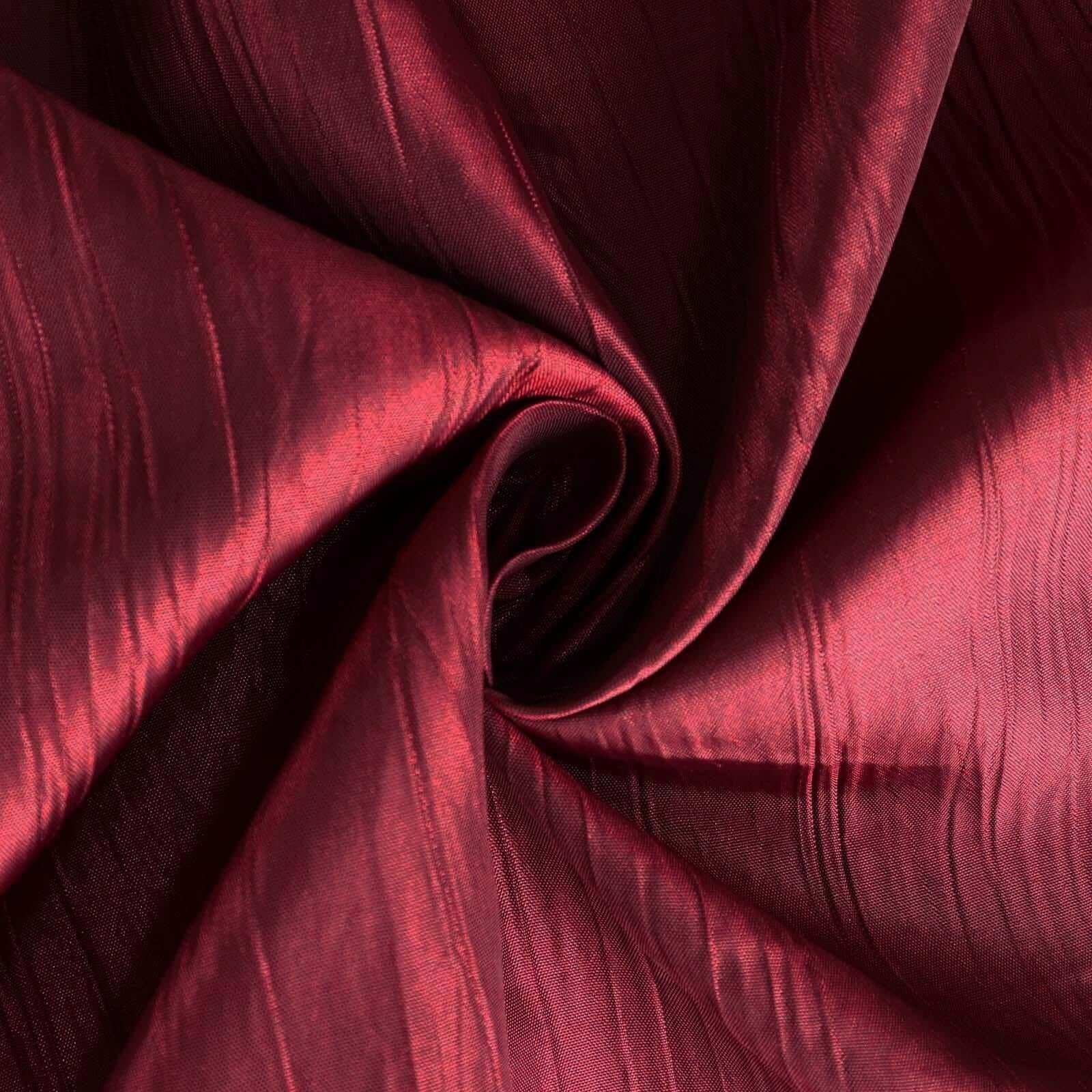 72x72 in Square Accordion Crinkled Taffeta Table Overlay