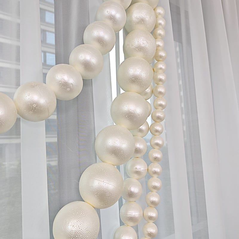 White 6 feet Foam Garland with 20 Pearls