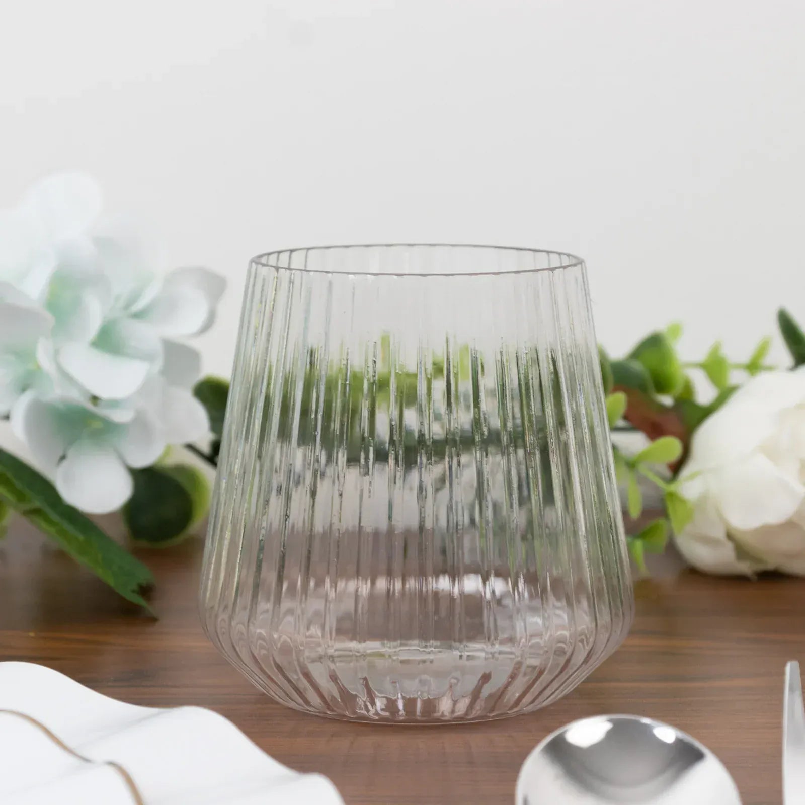 12 Clear 12 oz Plastic Stemless Wine Glasses
