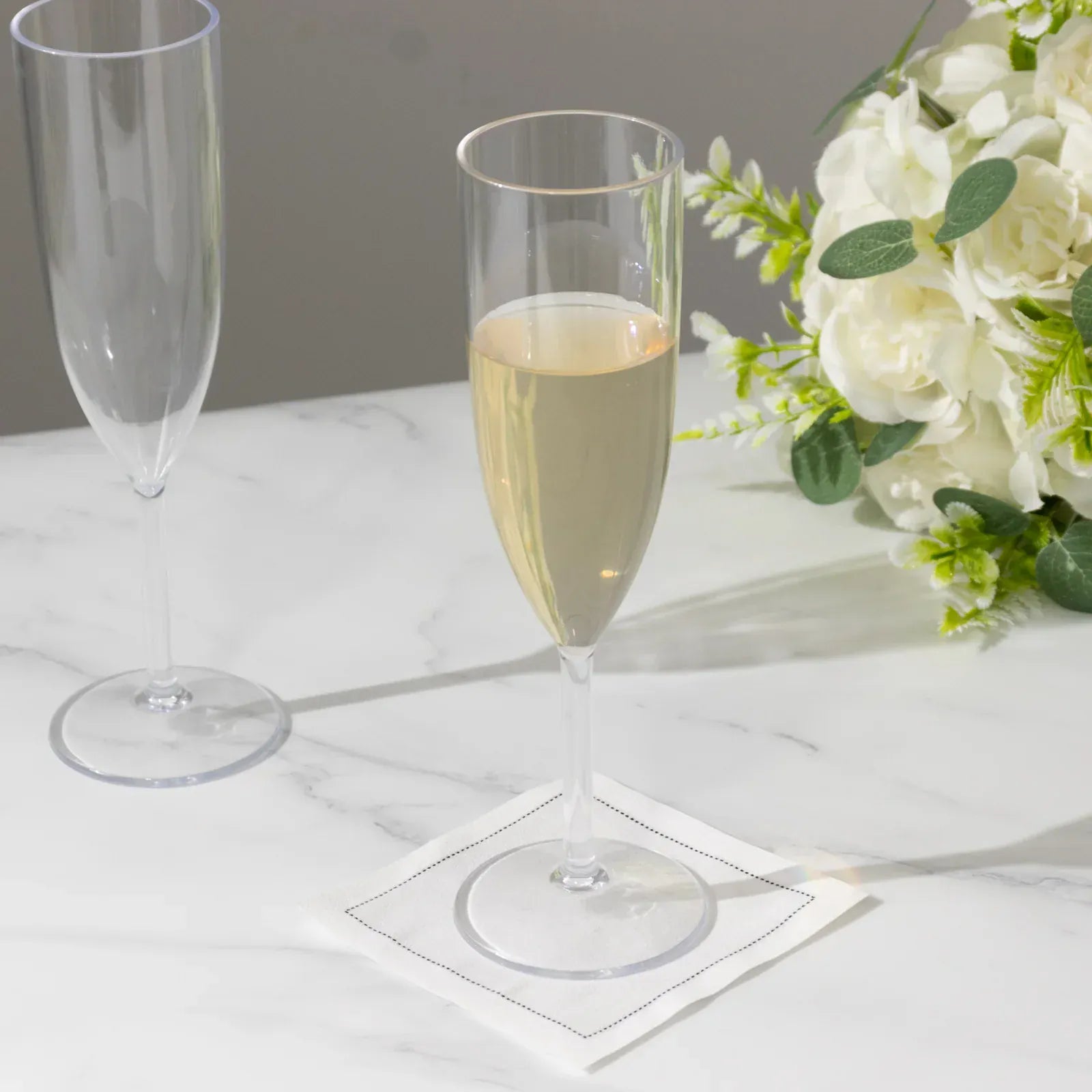 12 Plastic 6 oz Shatterproof Champagne Flutes