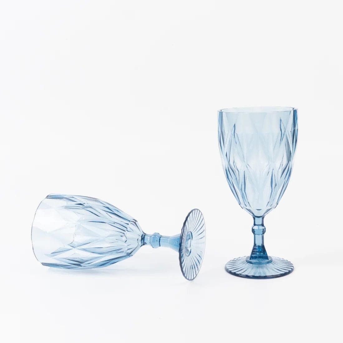 12 Goblets 11oz Vintage Diamond Cut Plastic Wine Glasses