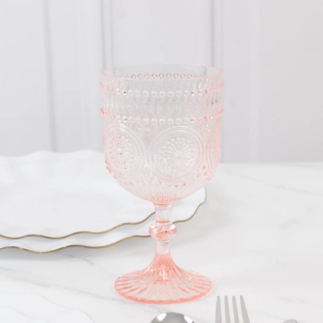 12 Goblets 15oz Shatterproof Plastic Wine Glasses with Embossed Floral Pattern