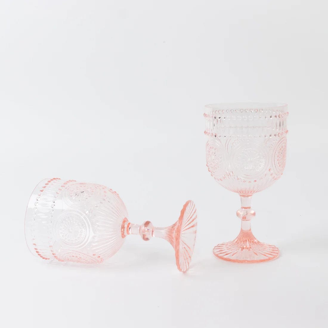 12 Goblets 15oz Shatterproof Plastic Wine Glasses with Embossed Floral Pattern