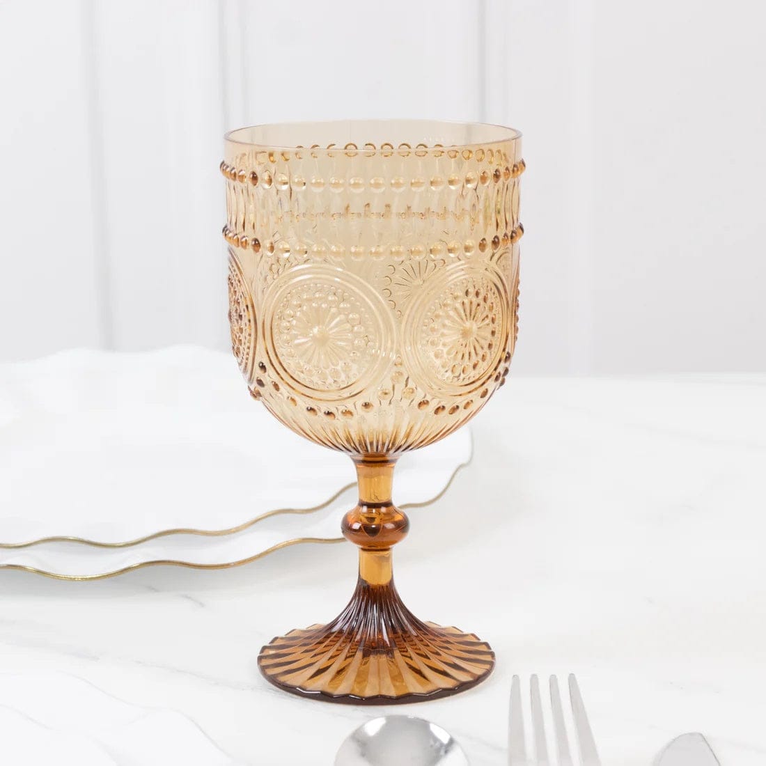 12 Goblets 15oz Shatterproof Plastic Wine Glasses with Embossed Floral Pattern