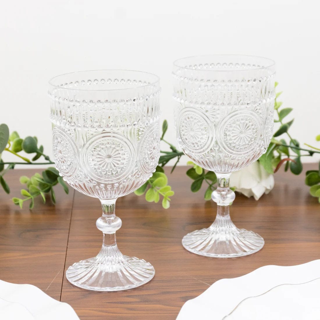 12 Goblets 15oz Shatterproof Plastic Wine Glasses with Embossed Floral Pattern