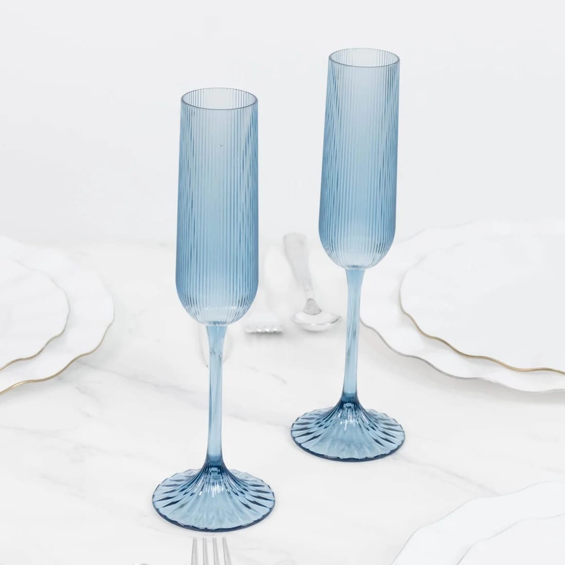 12 Ribbed 4 oz Plastic Champagne Flutes Disposable Glasses