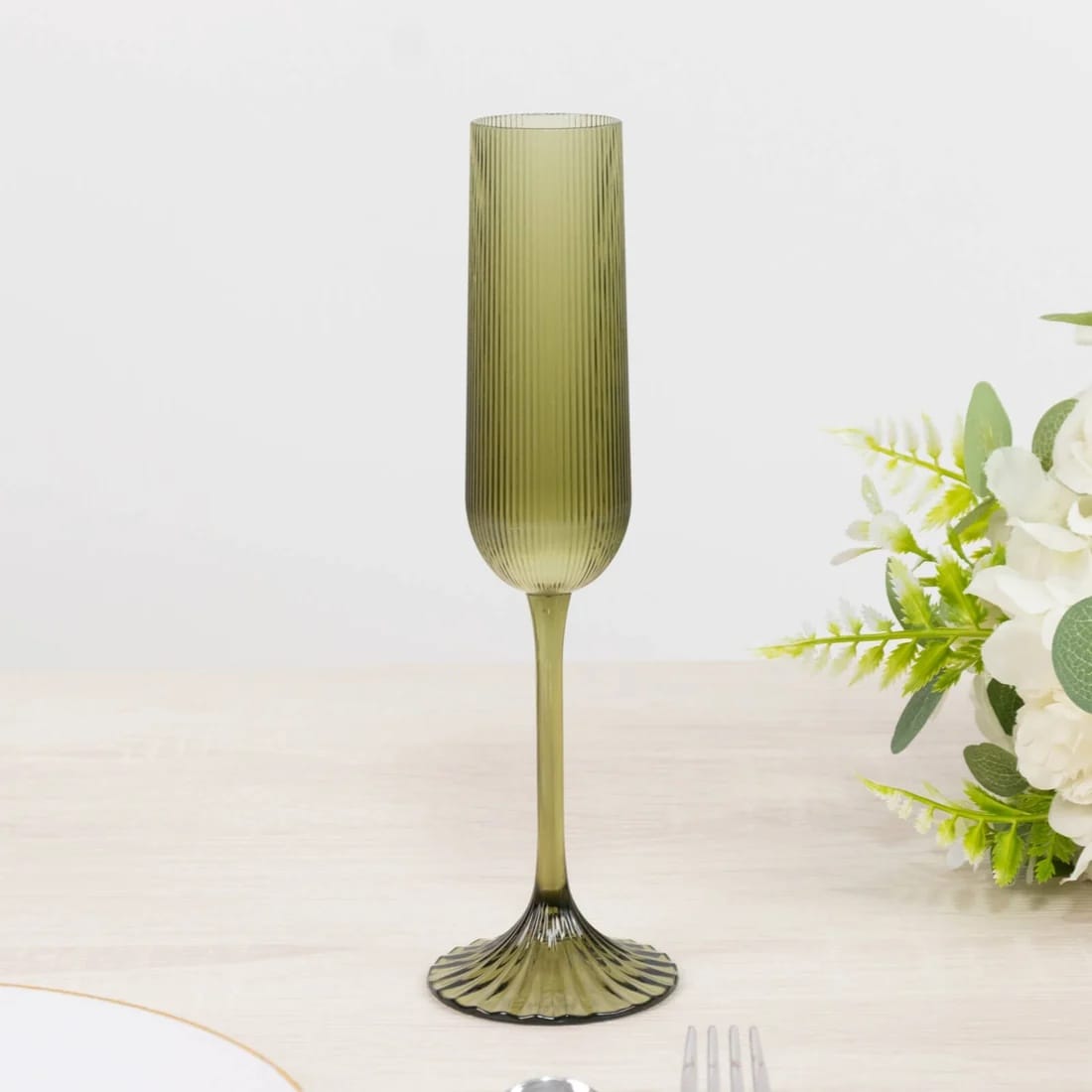12 Ribbed 4 oz Plastic Champagne Flutes Disposable Glasses