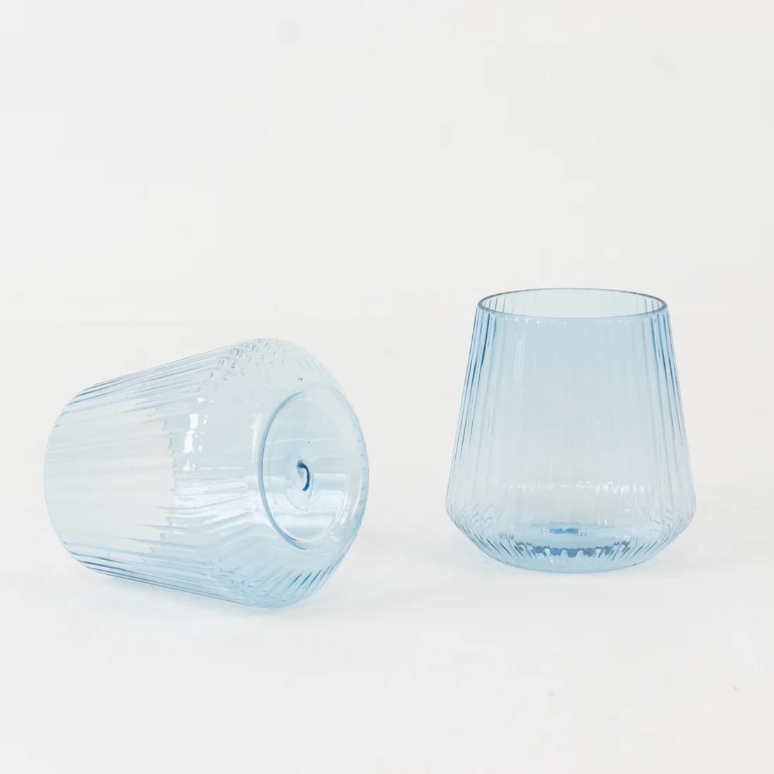 12 Stemless 12 oz Plastic Wine Glasses with Ribbed Design