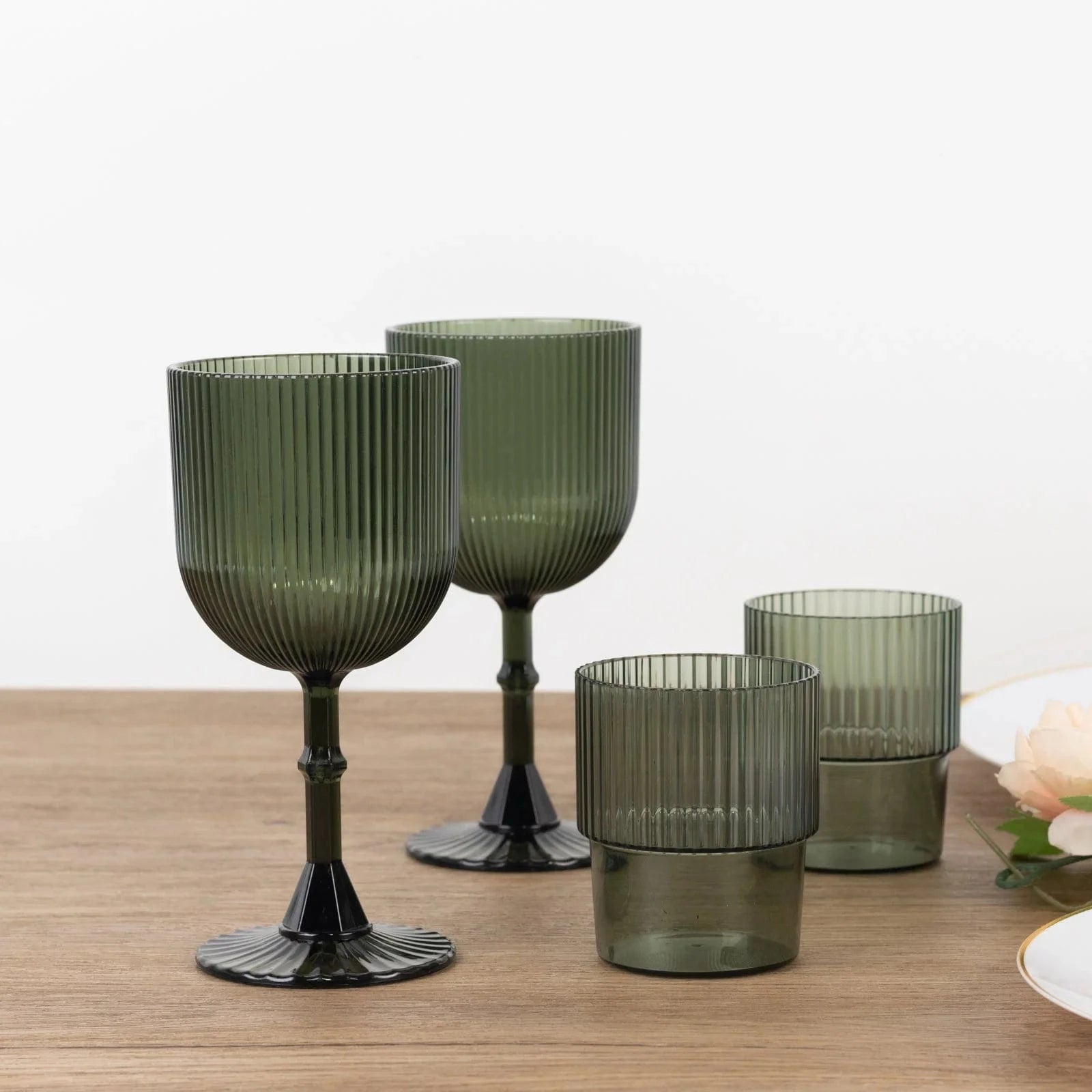 2 Plastic Wine Glasses 9oz Vintage Ribbed Pattern