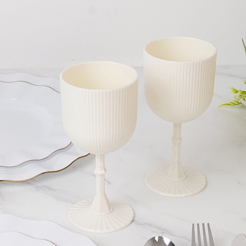 2 Plastic Wine Glasses 9oz Vintage Ribbed Pattern