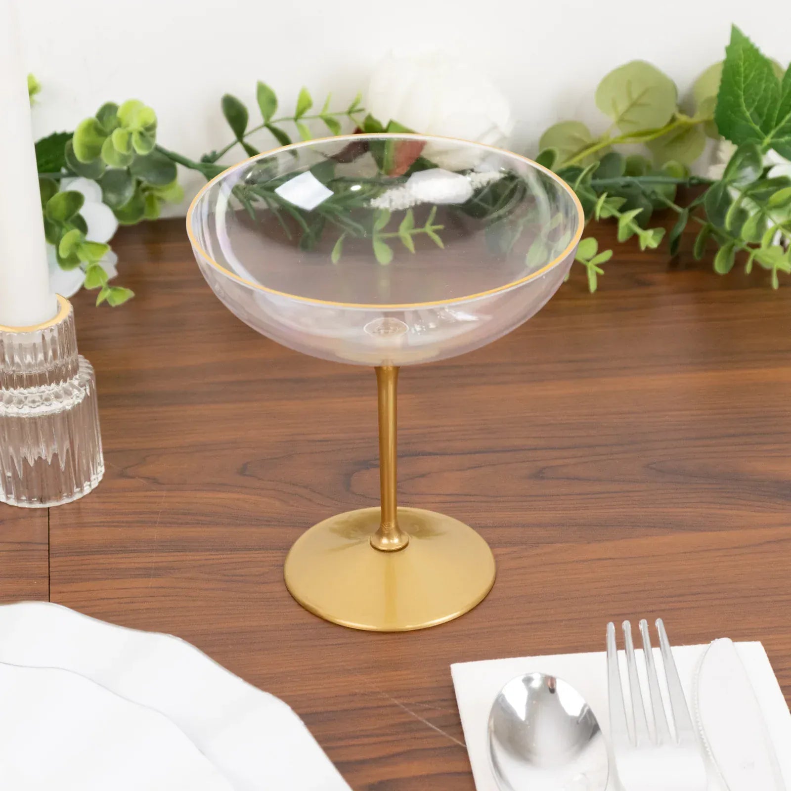 24 Clear and Gold 9 oz Premium Disposable Cocktail Glasses