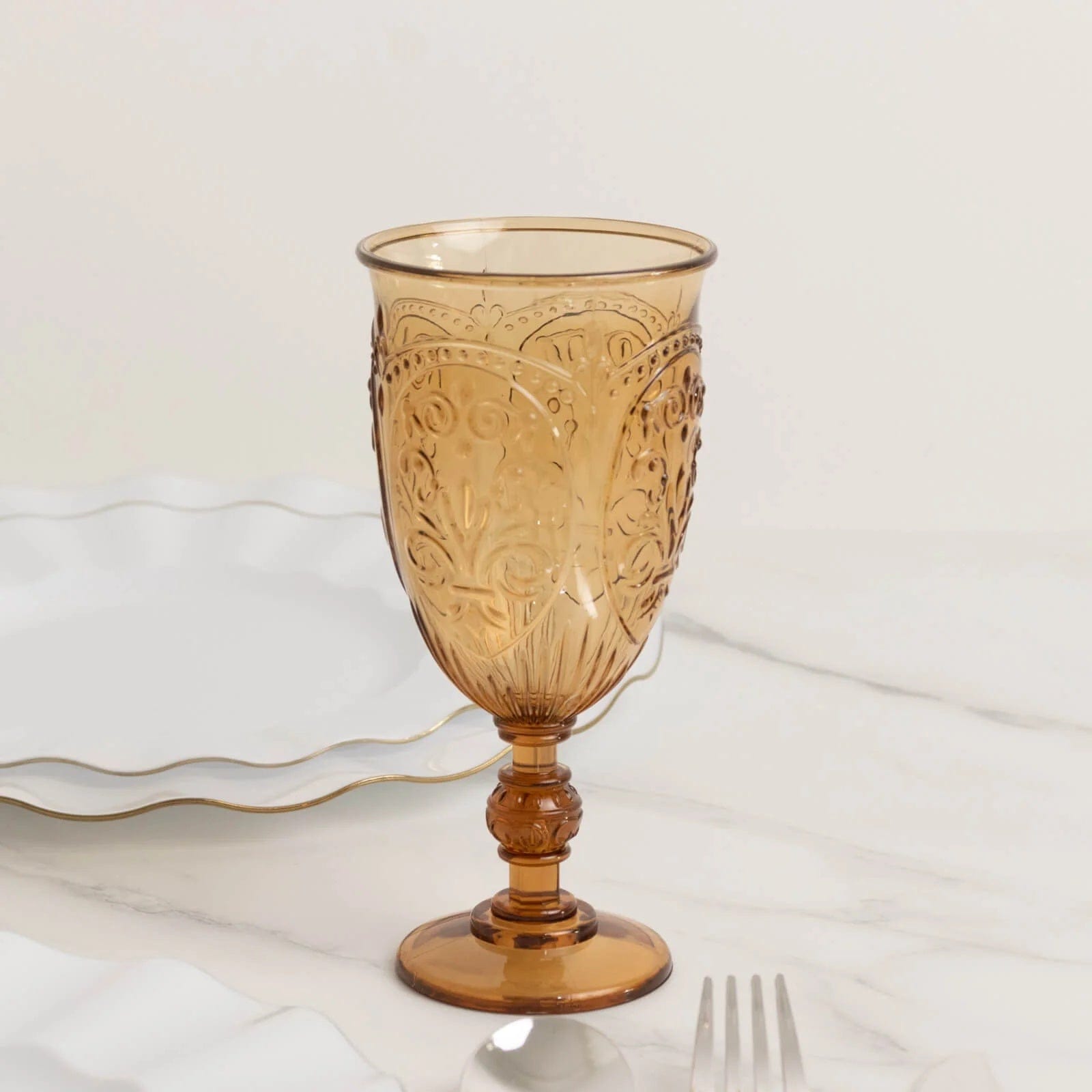 24 Transparent 10 oz Plastic Wine Glasses Retro Embossed Style