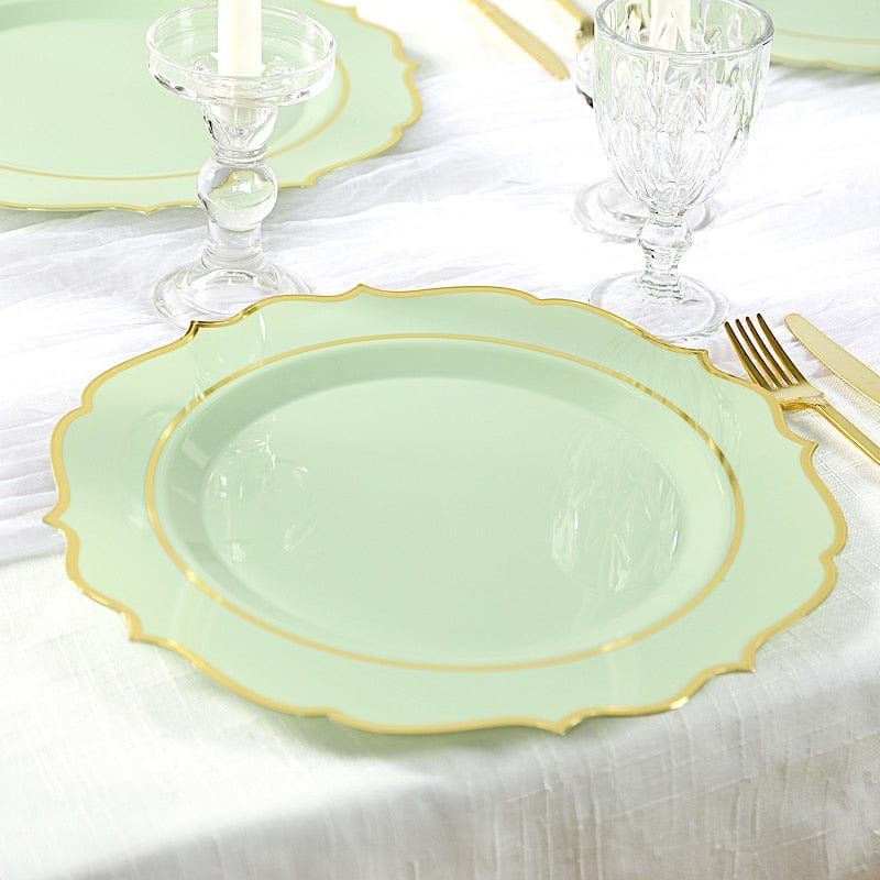 10 Pack 13 in Round Plastic Charger Plates with Scalloped Rim