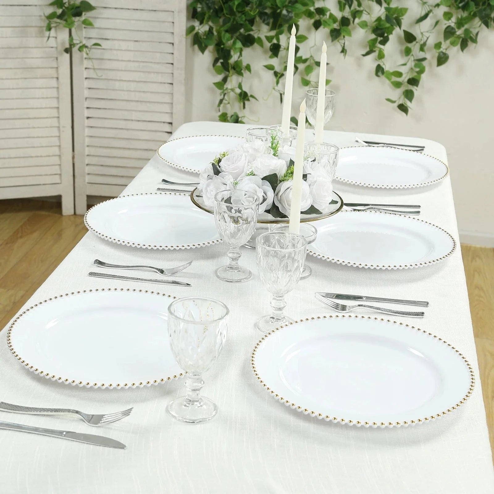10 Round 13 in Plastic Charger Plates with Beaded Rim