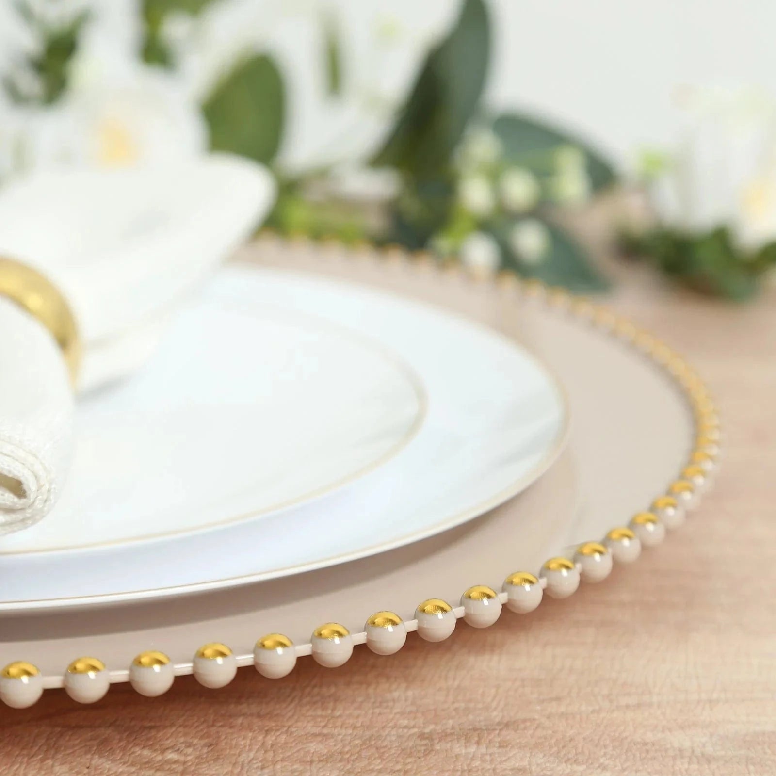 10 Round 13 in Plastic Charger Plates with Beaded Rim