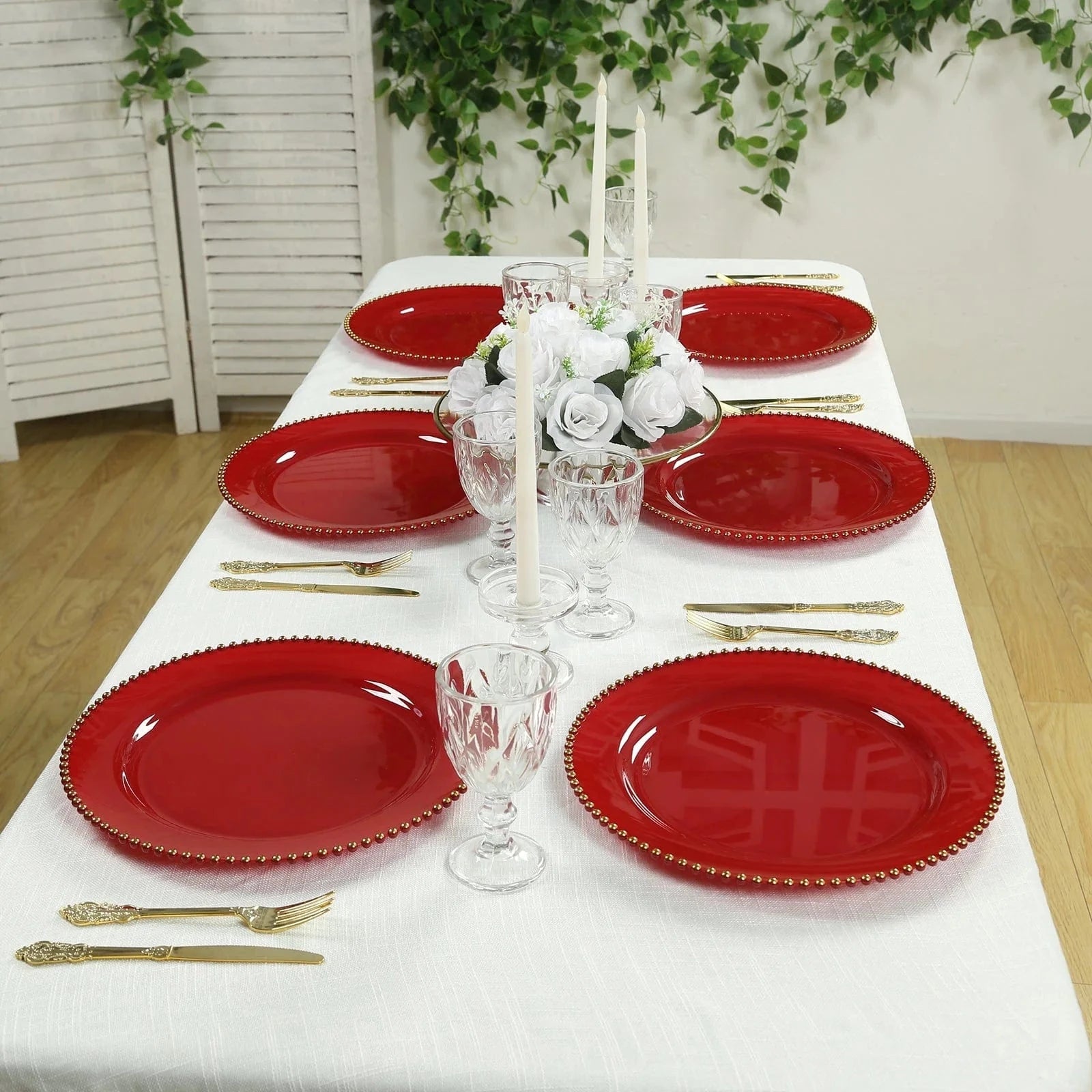 10 Round 13 in Plastic Charger Plates with Beaded Rim