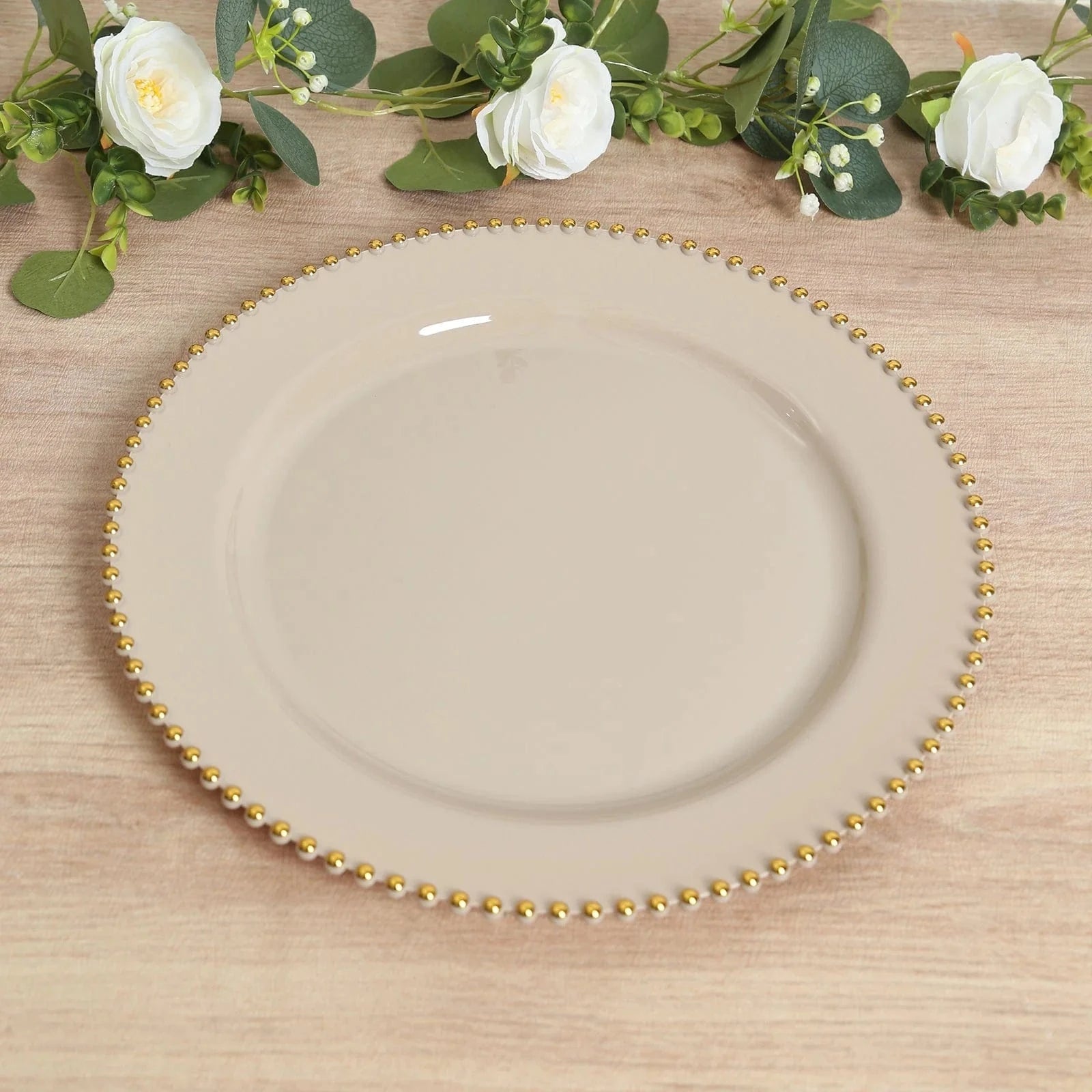 10 Round 13 in Plastic Charger Plates with Beaded Rim