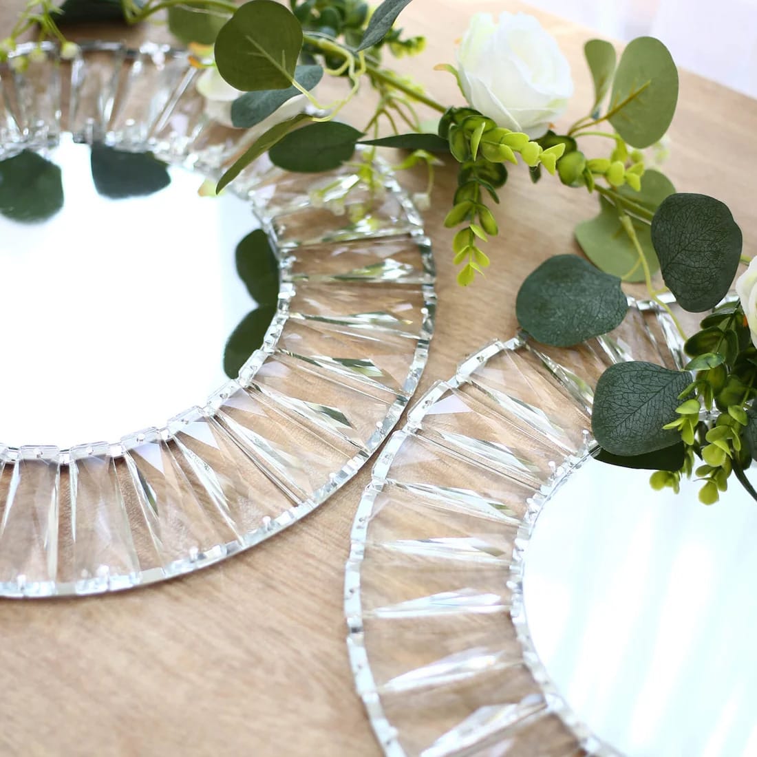 2 pcs 14 in Round Crystal Pendant Metal Charger Plates with Gold Mirror Glass