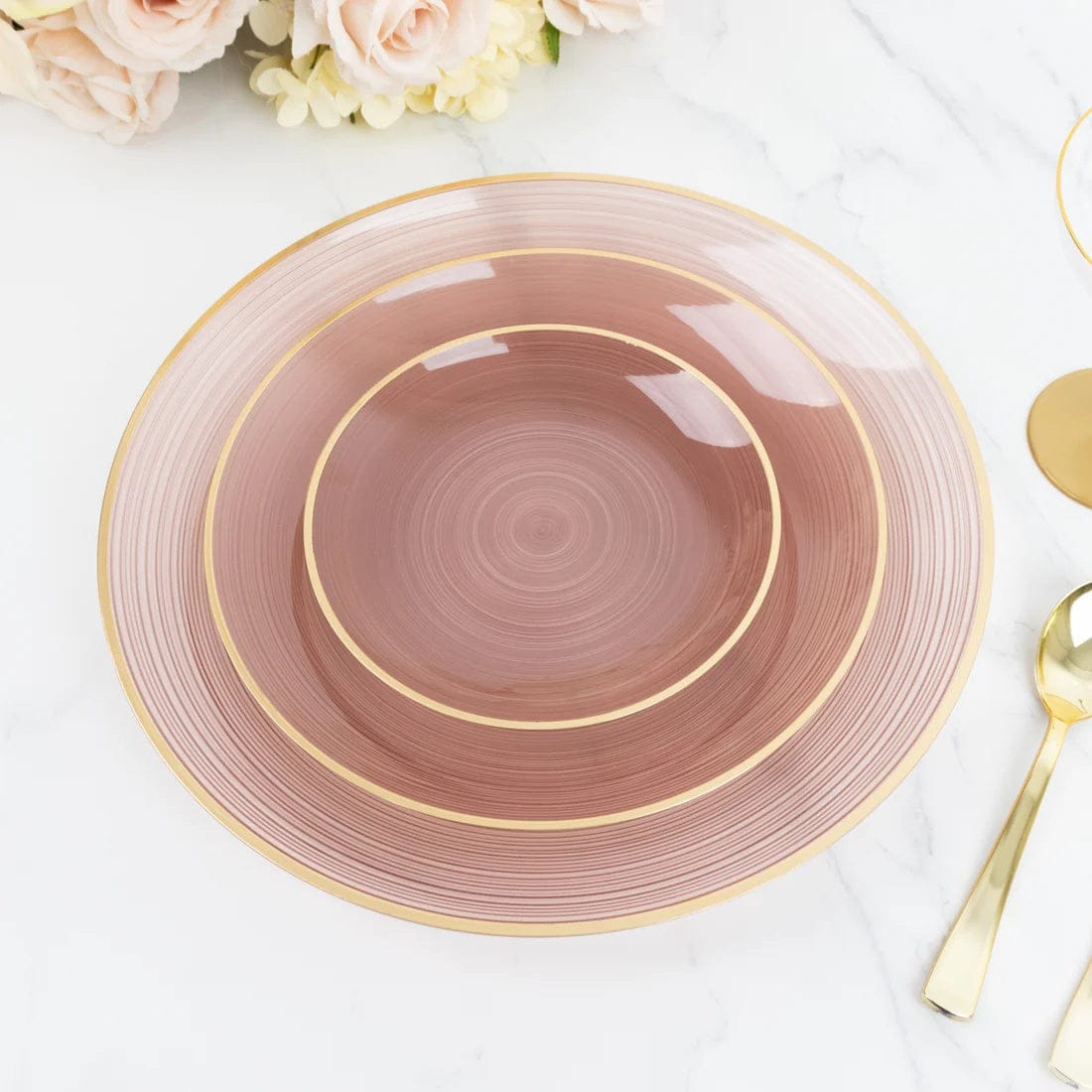 20 Transparent 13 in Round Plastic Charger Plates Swirl Design with Gold Rim